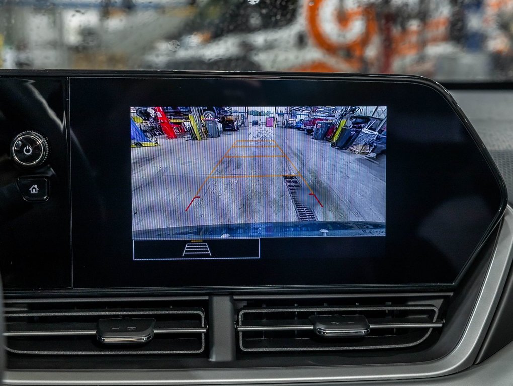 2025 Chevrolet Trax in St-Jérôme, Quebec - 17 - w1024h768px