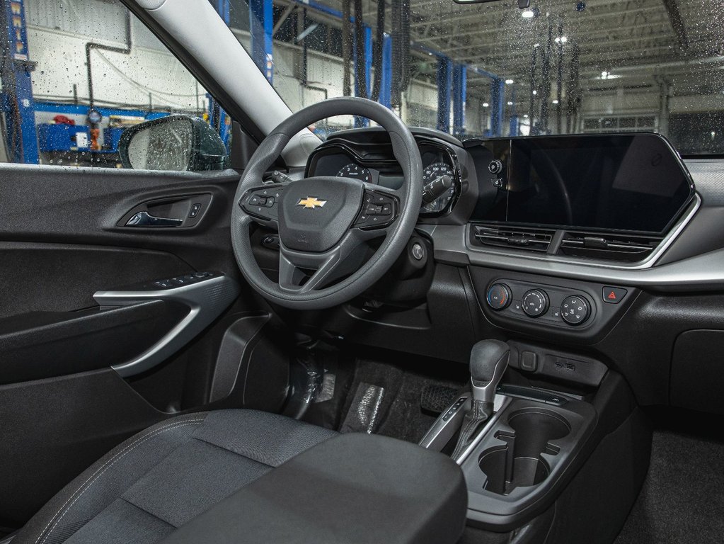 Chevrolet Trax  2025 à St-Jérôme, Québec - 23 - w1024h768px