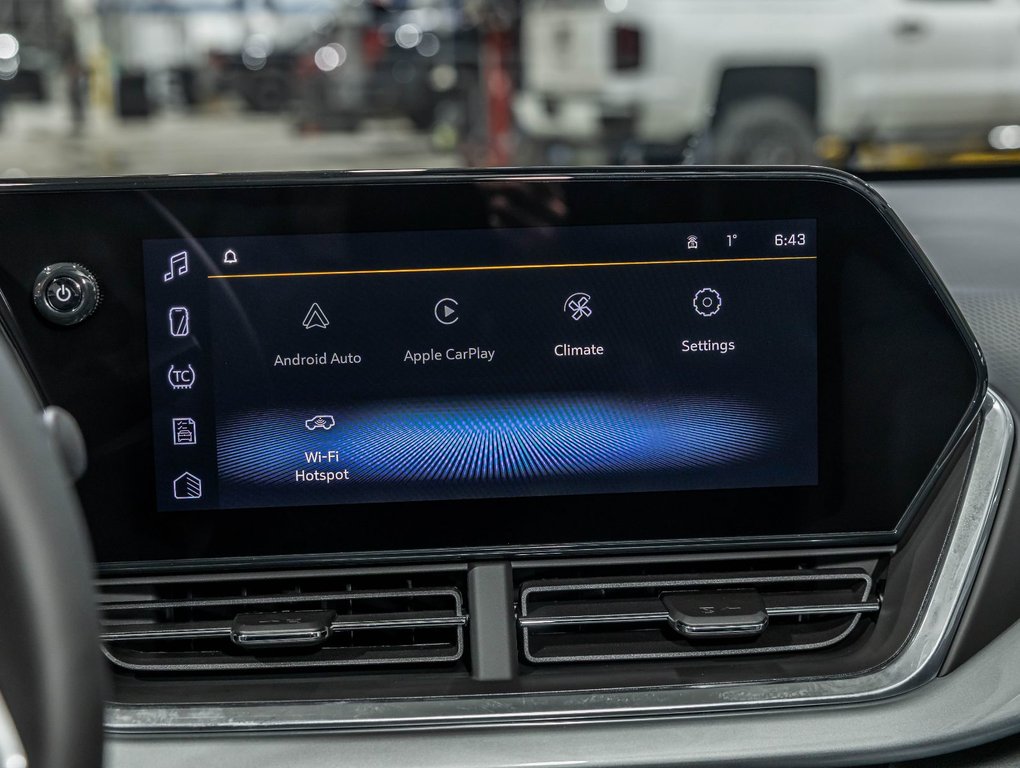 Chevrolet Trax  2026 à St-Jérôme, Québec - 17 - w1024h768px