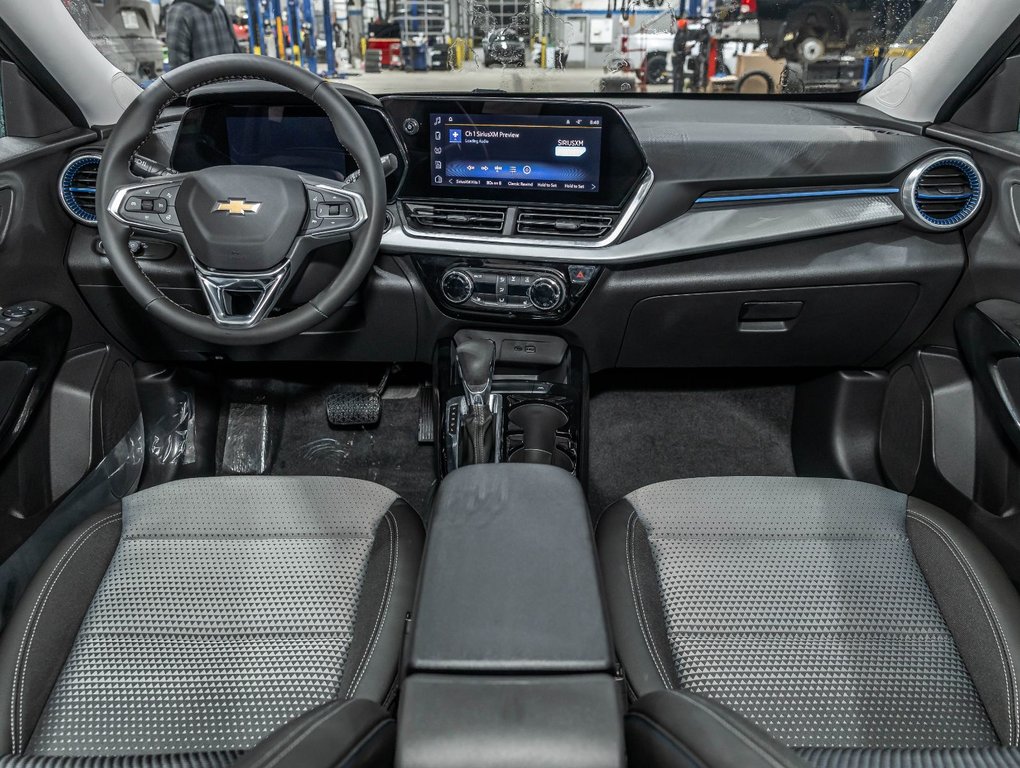 Chevrolet Trax  2026 à St-Jérôme, Québec - 4 - w1024h768px
