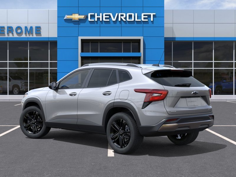 Chevrolet Trax  2026 à St-Jérôme, Québec - 3 - w1024h768px