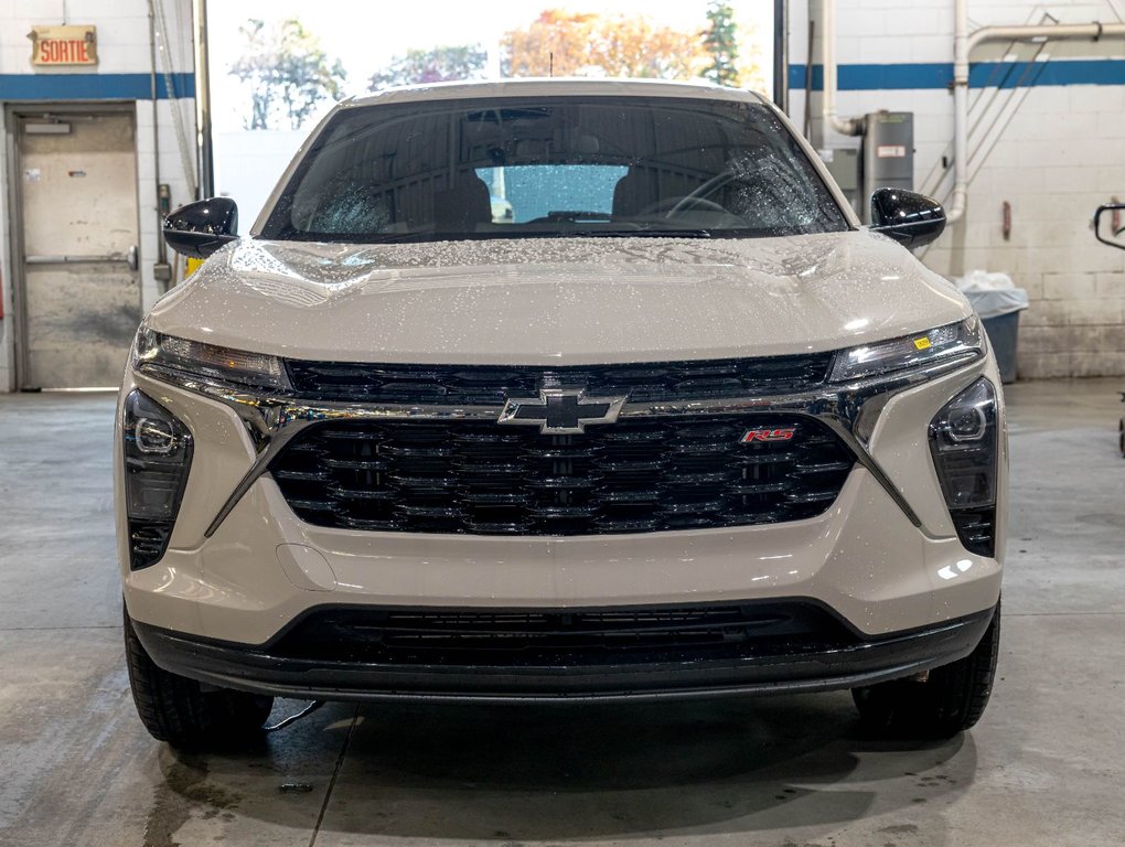 Chevrolet Trax  2026 à St-Jérôme, Québec - 2 - w1024h768px