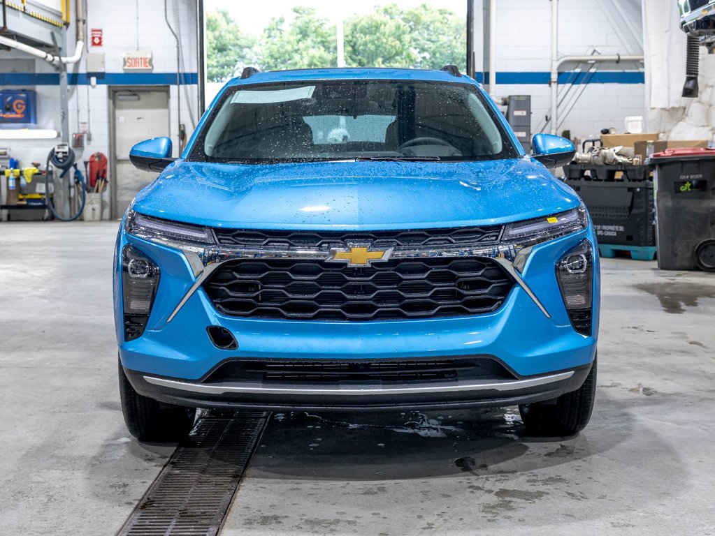 Chevrolet Trax  2026 à St-Jérôme, Québec - 2 - w1024h768px