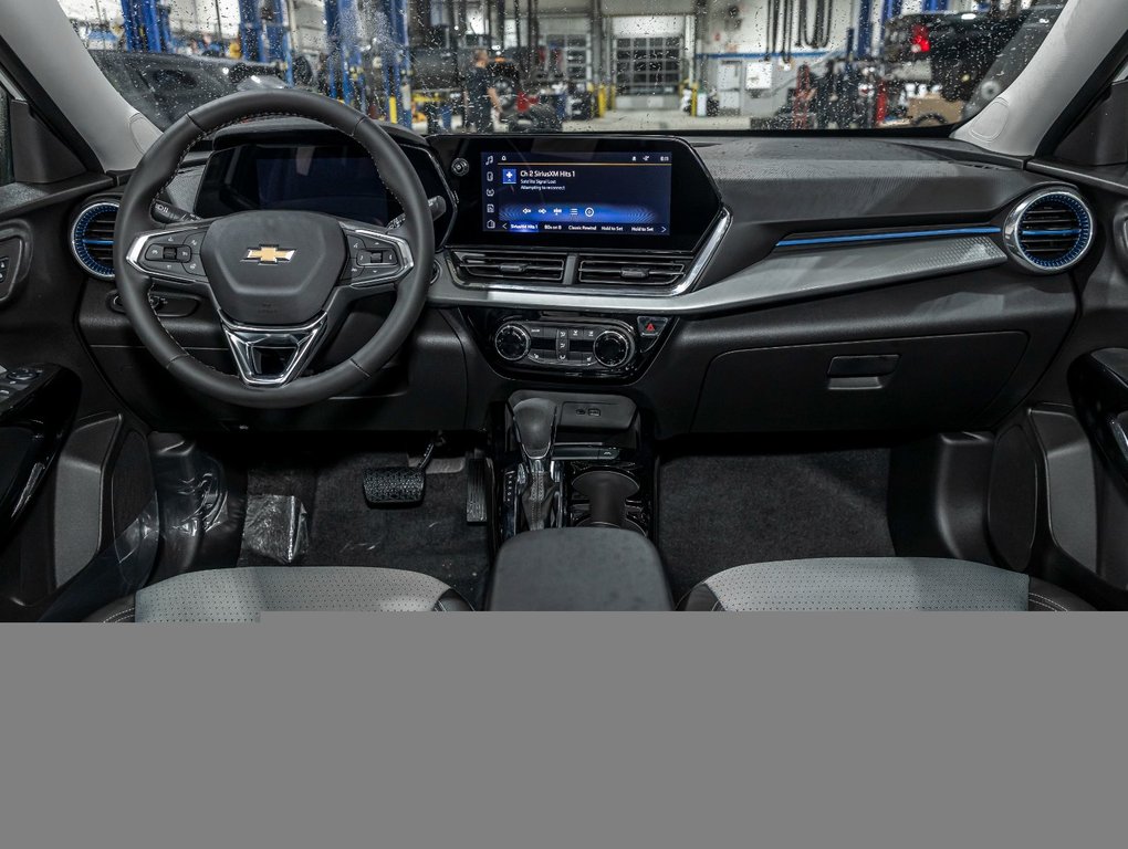Chevrolet Trax  2026 à St-Jérôme, Québec - 4 - w1024h768px