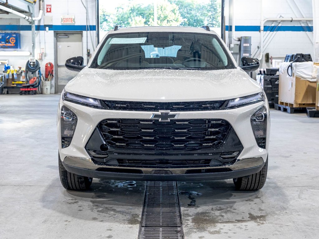 Chevrolet Trax  2026 à St-Jérôme, Québec - 2 - w1024h768px