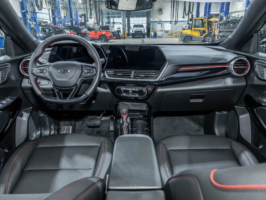 Chevrolet Trax  2026 à St-Jérôme, Québec - 4 - w1024h768px