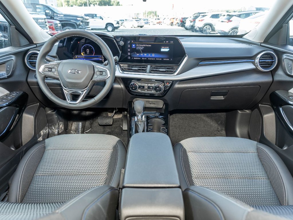 Chevrolet Trax  2026 à St-Jérôme, Québec - 4 - w1024h768px