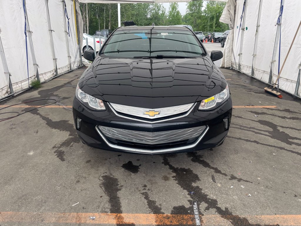 2017 Chevrolet Volt in St-Jérôme, Quebec - 4 - w1024h768px