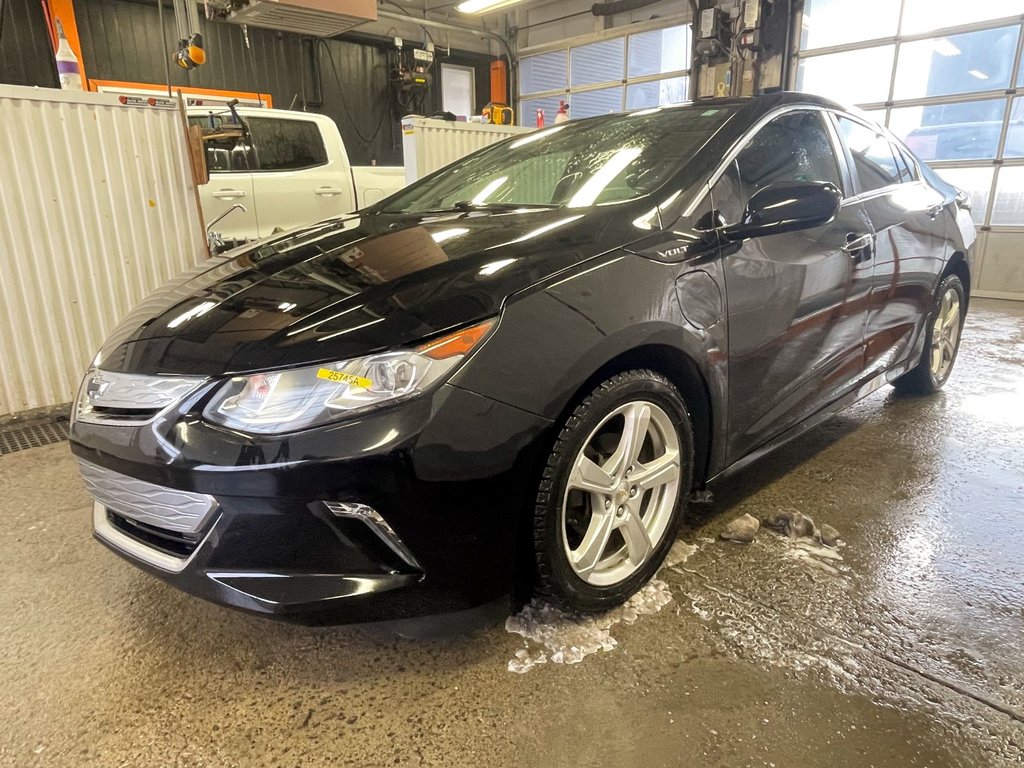 2019 Chevrolet Volt in St-Jérôme, Quebec - 1 - w1024h768px