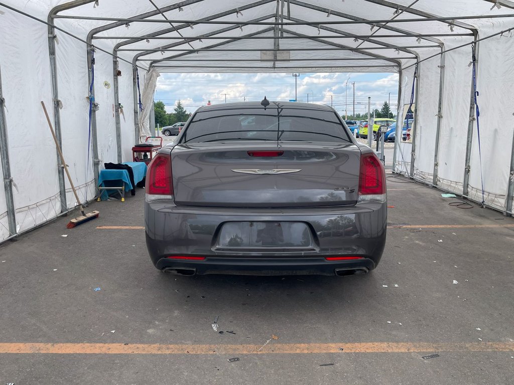 Chrysler 300  2019 à St-Jérôme, Québec - 6 - w1024h768px