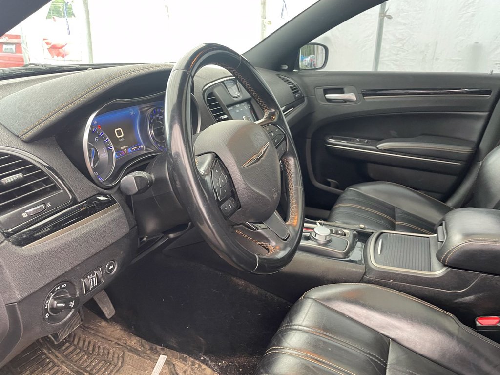Chrysler 300  2019 à St-Jérôme, Québec - 3 - w1024h768px