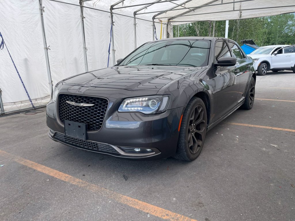 Chrysler 300  2019 à St-Jérôme, Québec - 1 - w1024h768px