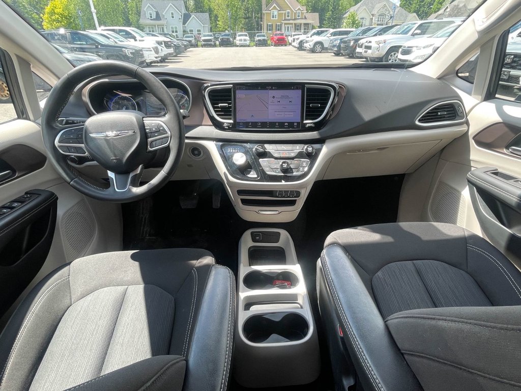 Chrysler Grand Caravan  2024 à St-Jérôme, Québec - 10 - w1024h768px