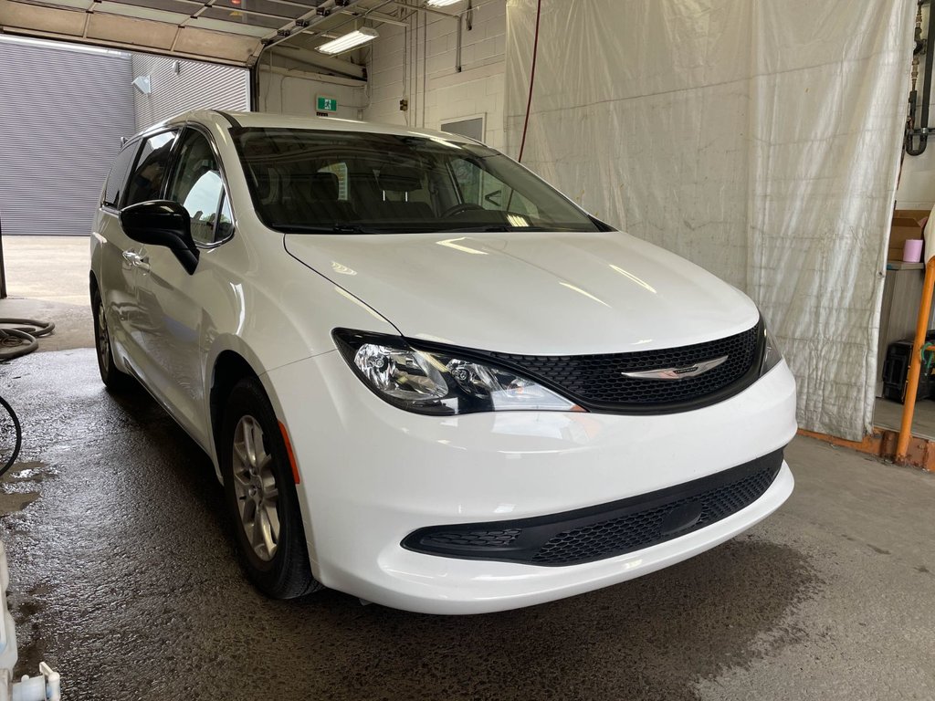 2024 Chrysler Grand Caravan in St-Jérôme, Quebec - 9 - w1024h768px