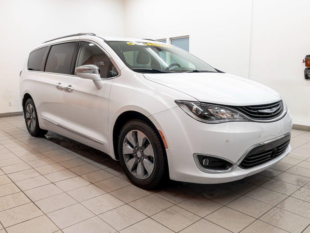 Chrysler Pacifica Hybrid  2018 à St-Jérôme, Québec - 9 - w1024h768px