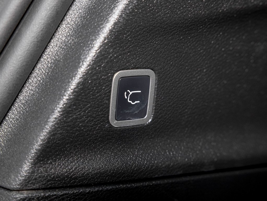 Chrysler Pacifica  2023 à St-Jérôme, Québec - 35 - w1024h768px