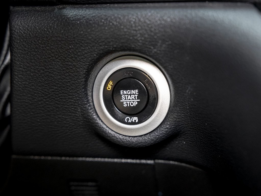 Chrysler Pacifica  2023 à St-Jérôme, Québec - 26 - w1024h768px