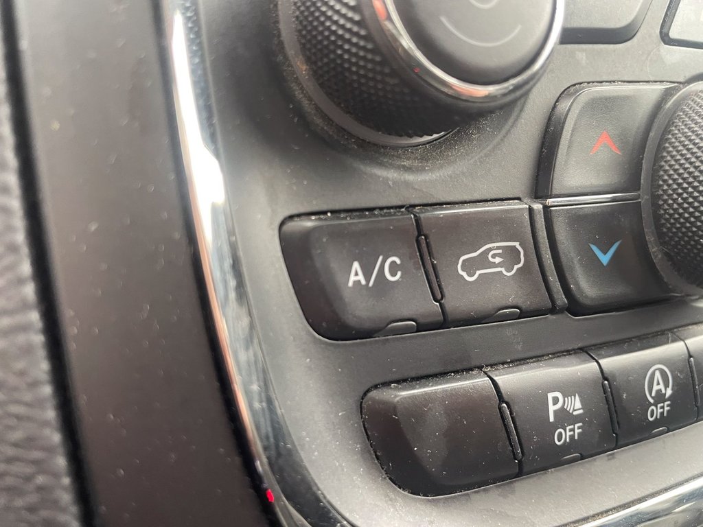 2019 Dodge Durango in St-Jérôme, Quebec - 17 - w1024h768px