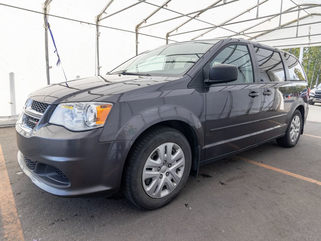 2017 Dodge Grand Caravan in St-Jérôme, Quebec - 1 - w1024h768px