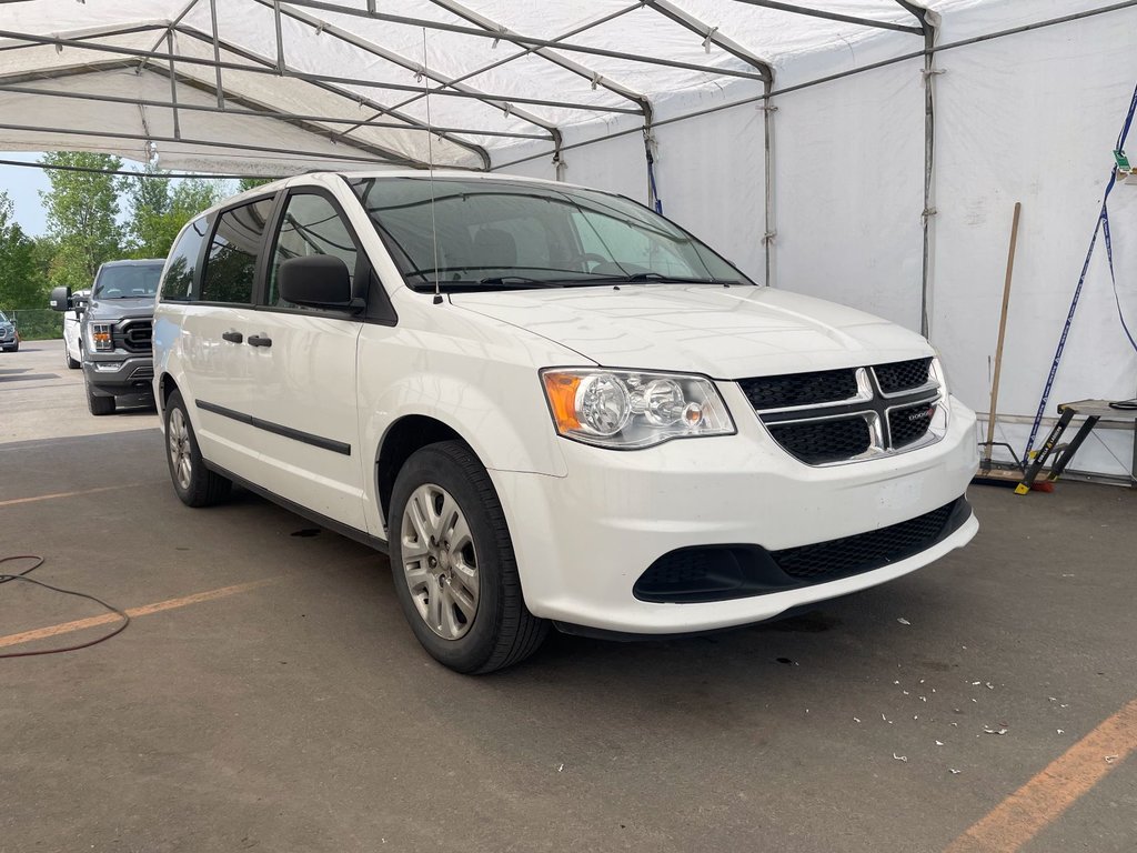 2017 Dodge Grand Caravan in St-Jérôme, Quebec - 9 - w1024h768px
