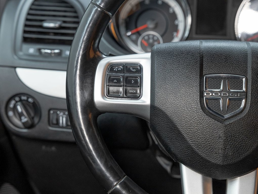 2020 Dodge Grand Caravan in St-Jérôme, Quebec - 14 - w1024h768px