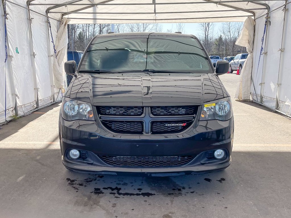 2020 Dodge Grand Caravan in St-Jérôme, Quebec - 4 - w1024h768px