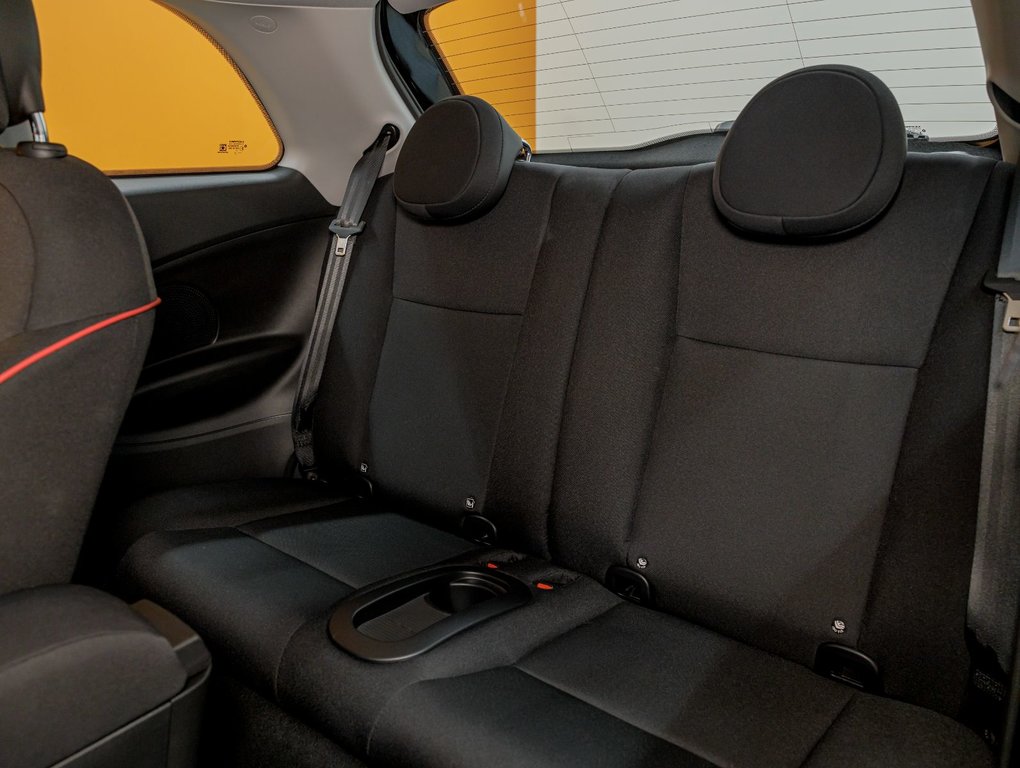 2024 Fiat 500e in St-Jérôme, Quebec - 29 - w1024h768px