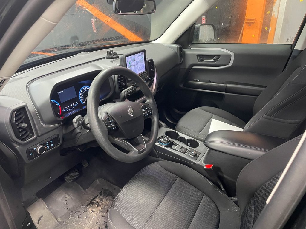 Ford Bronco Sport  2023 à St-Jérôme, Québec - 3 - w1024h768px