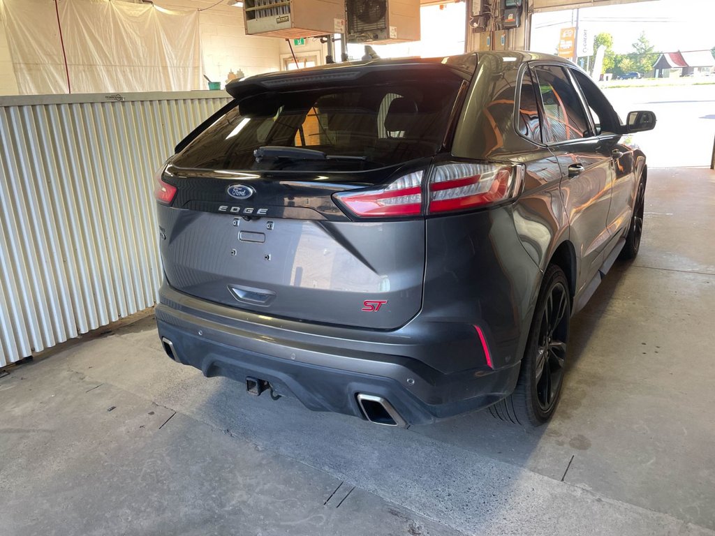 Ford Edge  2022 à St-Jérôme, Québec - 9 - w1024h768px