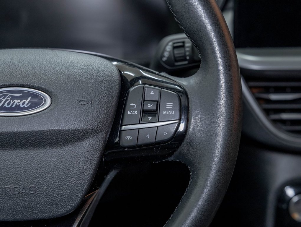 Ford Escape Hybrid  2024 à St-Jérôme, Québec - 15 - w1024h768px