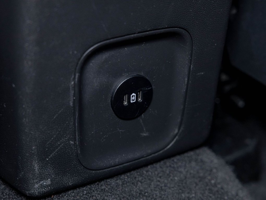 Ford Escape Hybrid  2024 à St-Jérôme, Québec - 31 - w1024h768px