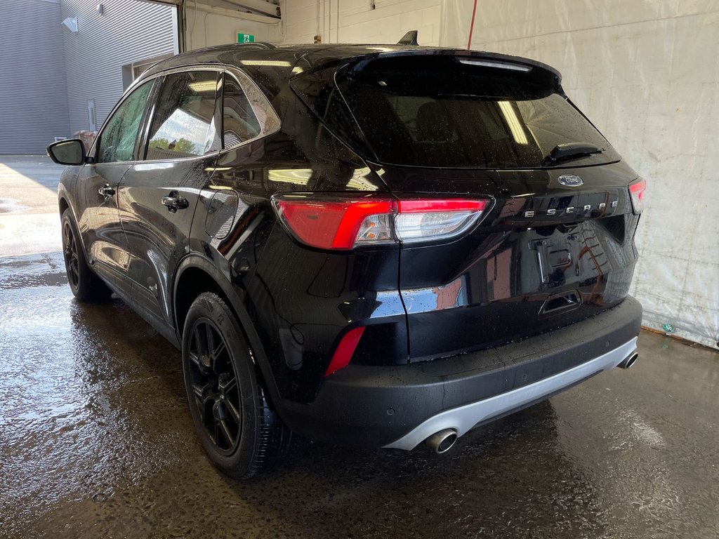 Ford Escape  2020 à St-Jérôme, Québec - 6 - w1024h768px