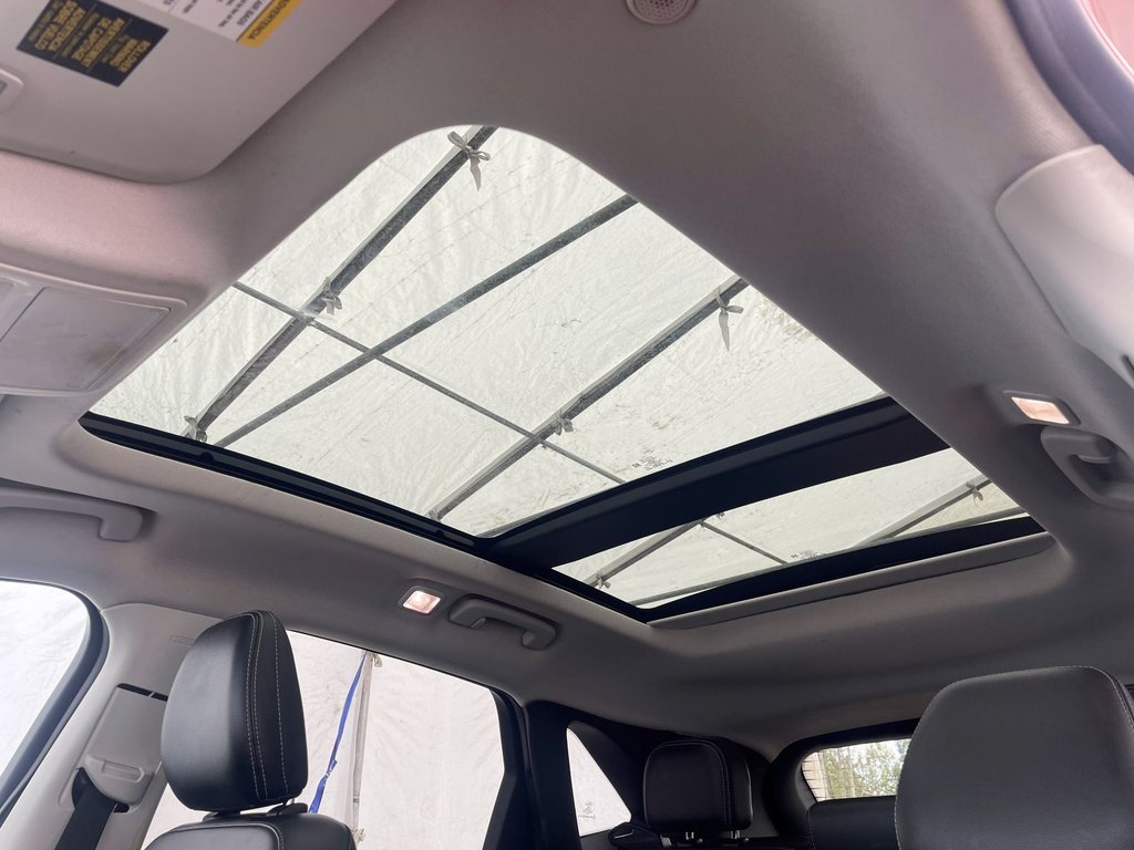 2021 Ford Escape in St-Jérôme, Quebec - 3 - w1024h768px
