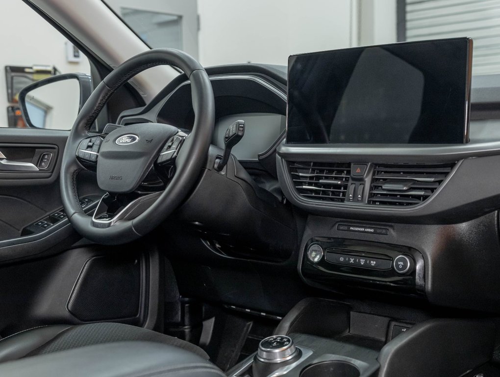 Ford Escape  2024 à St-Jérôme, Québec - 27 - w1024h768px