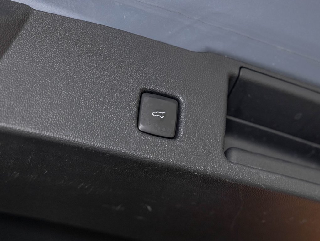 Ford Escape  2024 à St-Jérôme, Québec - 32 - w1024h768px