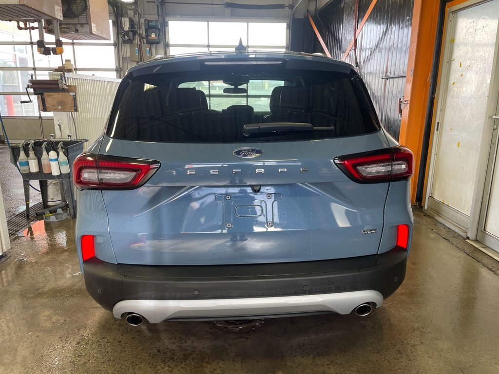 Ford Escape  2024 à St-Jérôme, Québec - 8 - w1024h768px