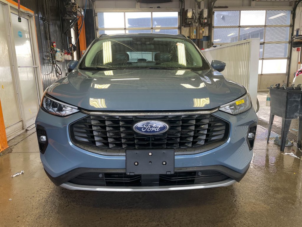 Ford Escape  2024 à St-Jérôme, Québec - 5 - w1024h768px