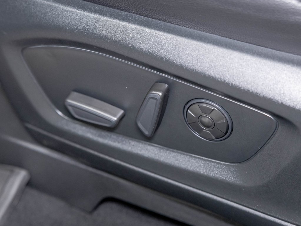 2021 Ford Explorer in St-Jérôme, Quebec - 27 - w1024h768px