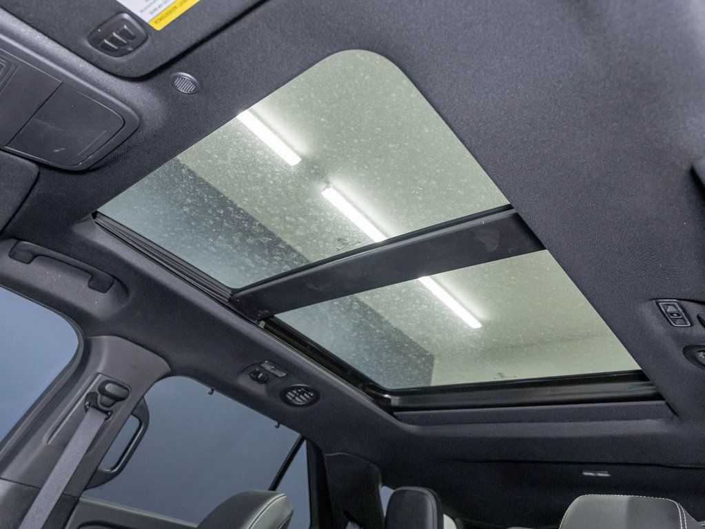 2021 Ford Explorer in St-Jérôme, Quebec - 4 - w1024h768px