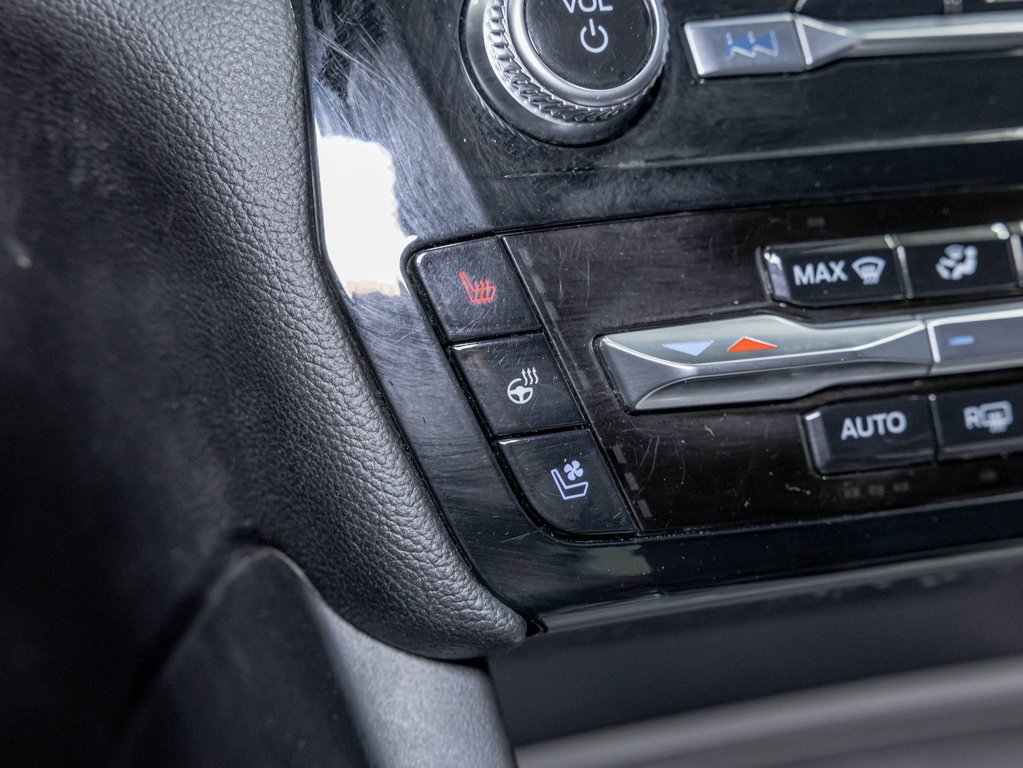 2022 Ford Explorer in St-Jérôme, Quebec - 22 - w1024h768px