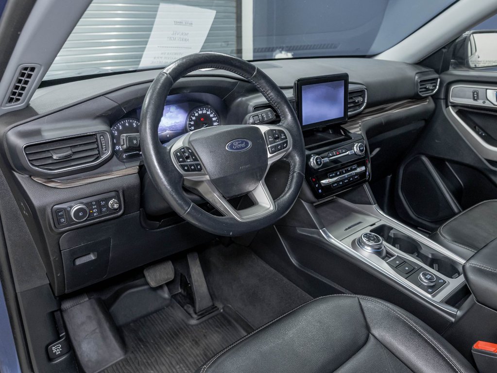 2022 Ford Explorer in St-Jérôme, Quebec - 2 - w1024h768px