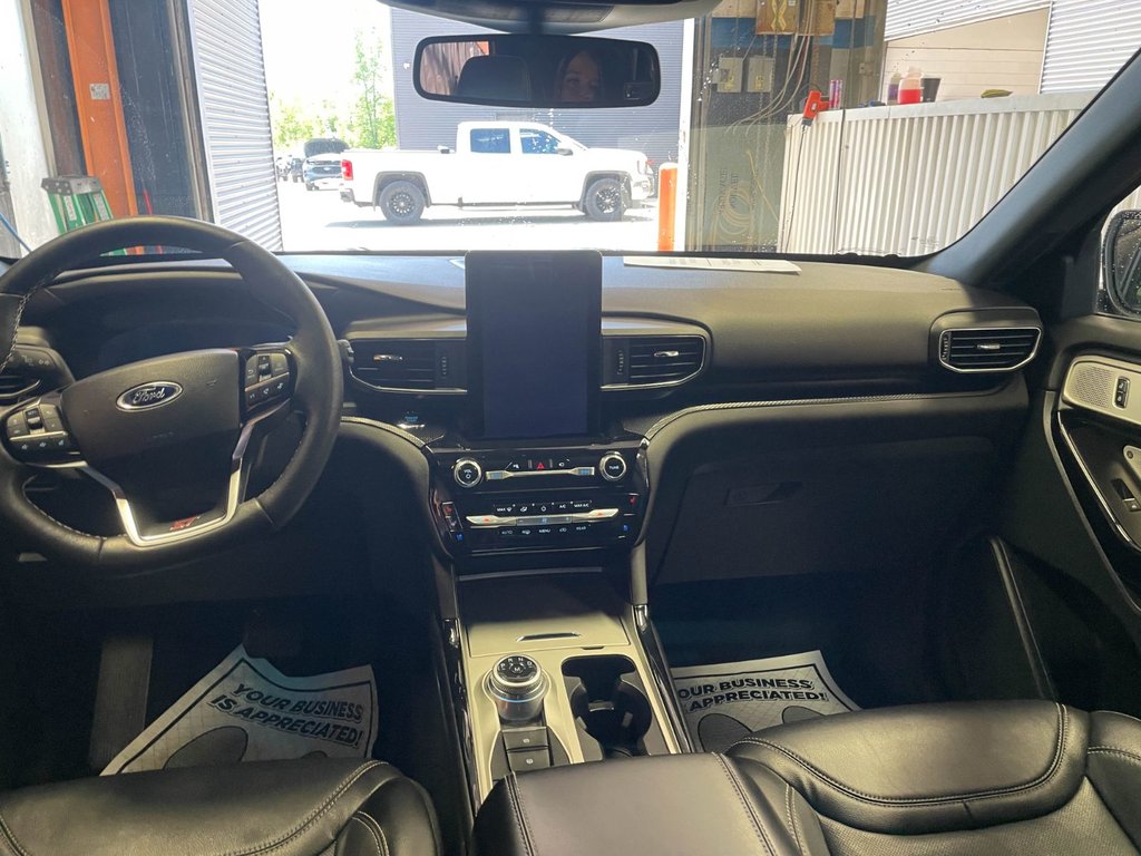 2023 Ford Explorer in St-Jérôme, Quebec - 13 - w1024h768px