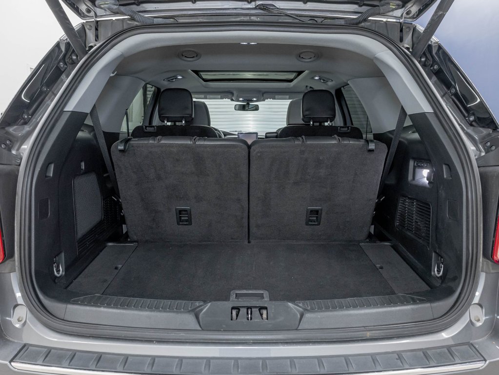 2023 Ford Explorer in St-Jérôme, Quebec - 32 - w1024h768px