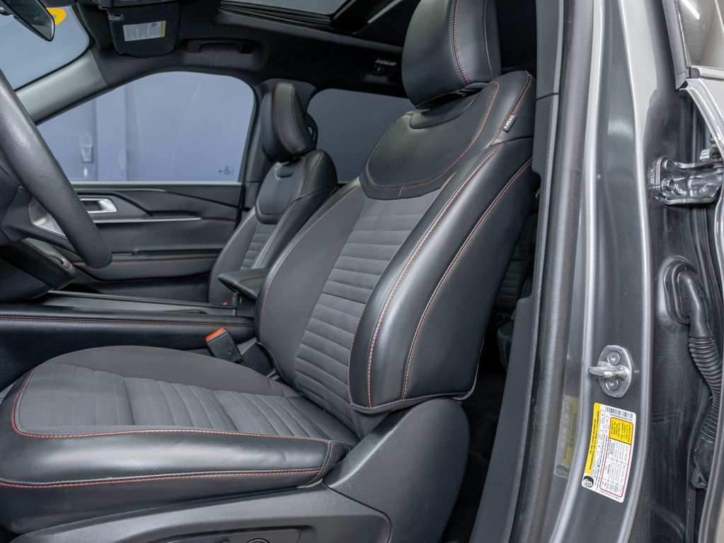 2025 Ford Explorer in St-Jérôme, Quebec - 11 - w1024h768px