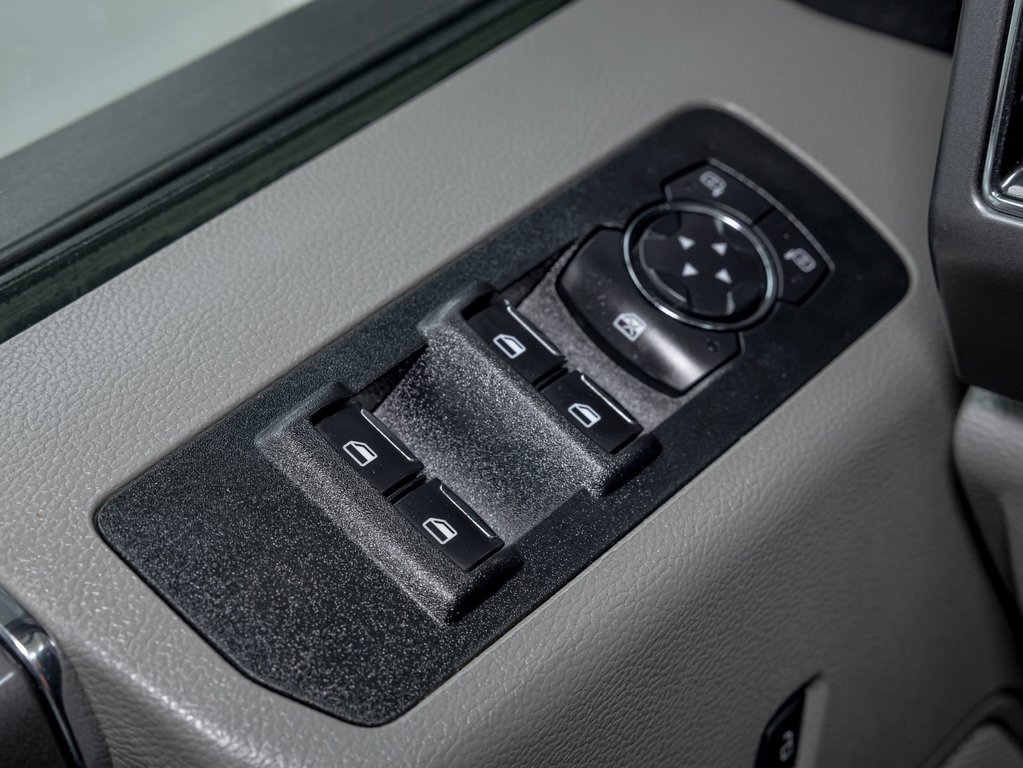 Ford F-150  2019 à St-Jérôme, Québec - 27 - w1024h768px