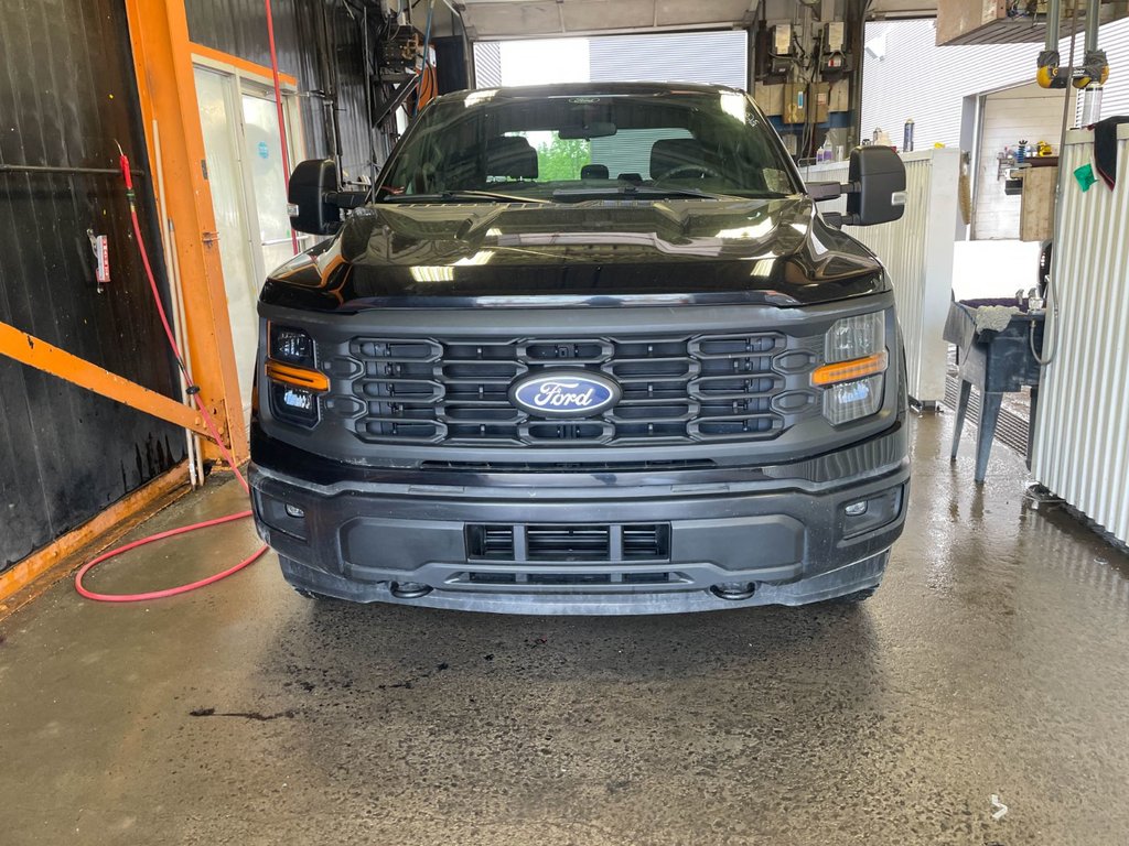 Ford F-150  2024 à St-Jérôme, Québec - 5 - w1024h768px