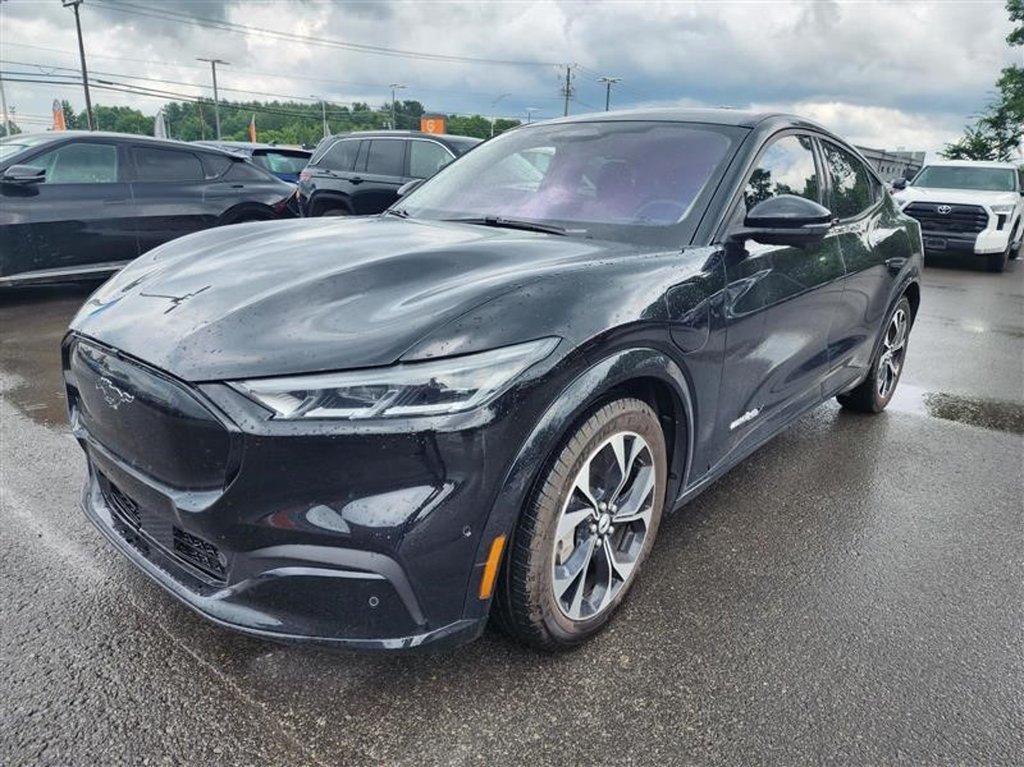 2021 Ford Mustang Mach-E in St-Jérôme, Quebec - 1 - w1024h768px
