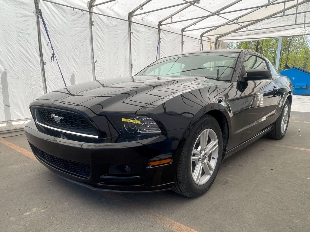 2014 Ford Mustang in St-Jérôme, Quebec - 1 - w1024h768px