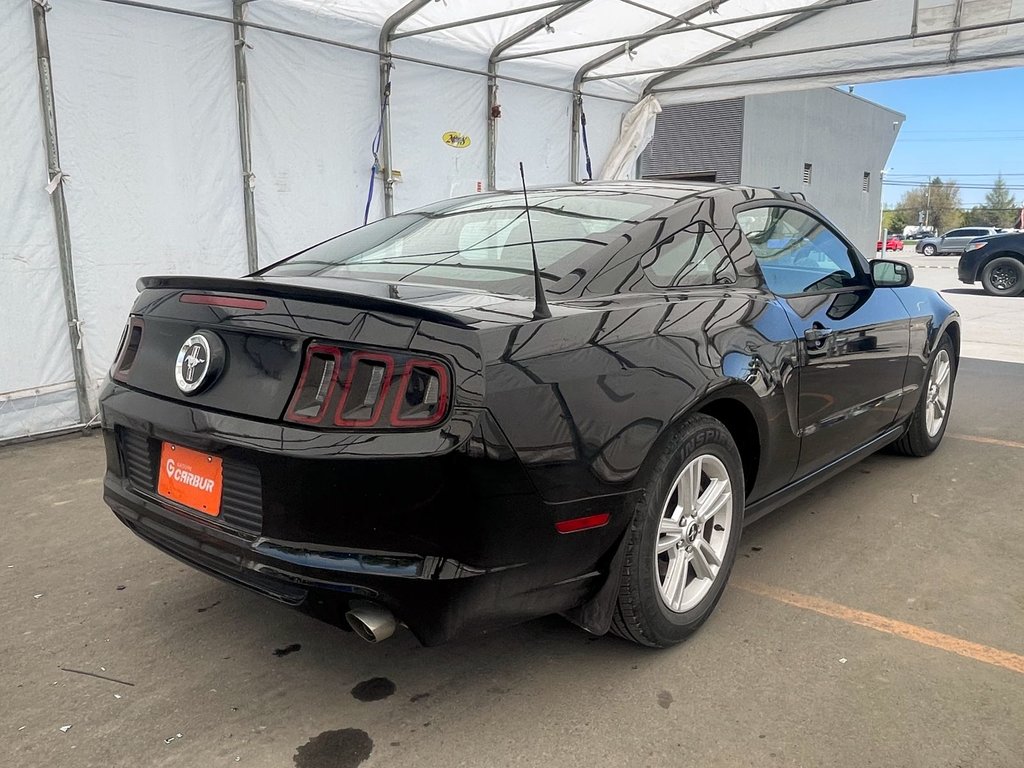 2014 Ford Mustang in St-Jérôme, Quebec - 8 - w1024h768px