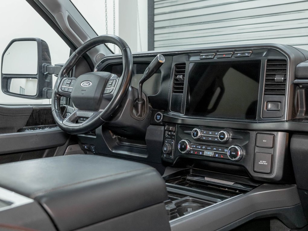 2023 Ford Super Duty F-250 SRW in St-Jérôme, Quebec - 31 - w1024h768px